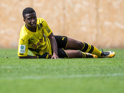 An dem Alter von Youssoufa Moukoko gibt es laut Lars Ricken keine Zweifel