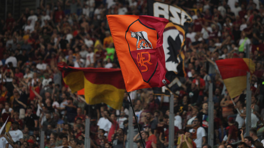 Ein Fan des AS Rom erhielt wegen rassistischer Beleidigungen ein lebenslanges Stadionverbot