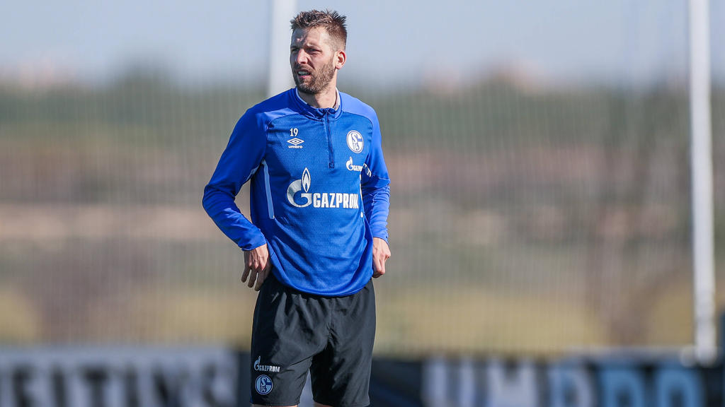Guido Burgstaller macht zur Zeit eine Schwächephase beim FC Schalke 04 durch