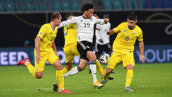 Leroy Sané (M.) traf für Deutschland zum zwischenzeitlichen Ausgleich