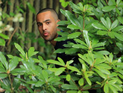 Theo Walcott hield zich een tijdje op de vlakte, maar de Engelsman laat weer van zich horen. (22-05-2014)