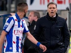 Marco van Basten (r.) roept Hakim Ziyech nog wat na tijdens de wedstrijd sc Heerenveen - NEC. (22-03-2014)