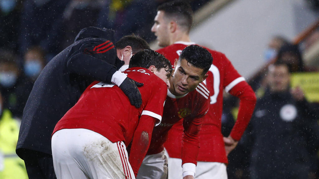 De Gea reveals fears over Lindelof's breathing scare