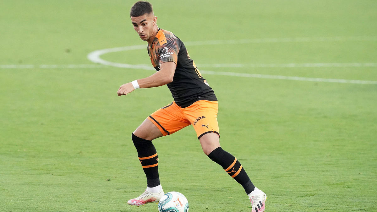 Ferrán Torres wechselt wohl zu Manchester City Ferrán Torres wechselt wohl zu Manchester City