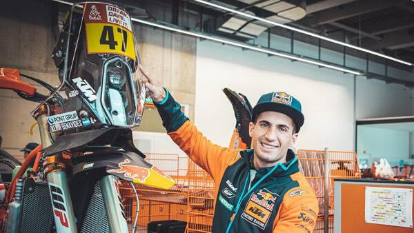 Kevin Benavides fährt bei Wüstenrallyes, darunter die Dakar, ab sofort für KTM Kevin Benavides fährt bei Wüstenrallyes, darunter die Dakar, ab sofort für KTM