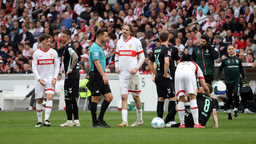 Nick Woltemade flog gegen Werden Bremen vom Platz Nick Woltemade flog gegen Werden Bremen vom Platz