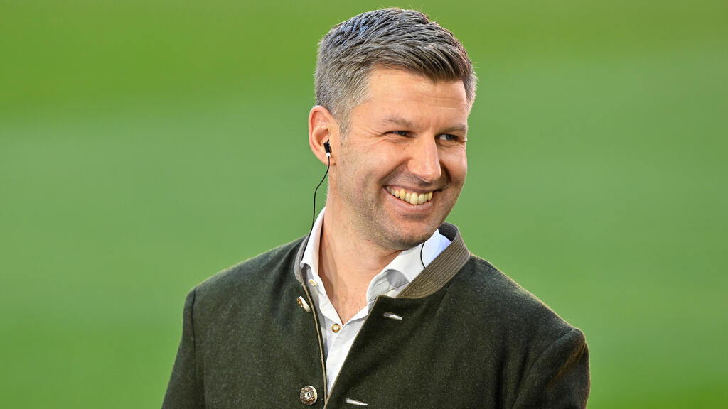 Thomas Hitzlsperger drückt dem VfB Stuttgart die Daumen Thomas Hitzlsperger drückt dem VfB Stuttgart die Daumen