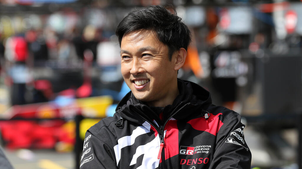 kobayashi-testet-wieder-ein-f1-auto