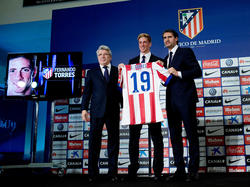 El Atlético Madrid podría incluir a Torres para medirse al Real Madrid