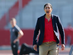 DFB-Trainerin Steffi Jones setzt ihre Olympiasiegerinnen unter Druck