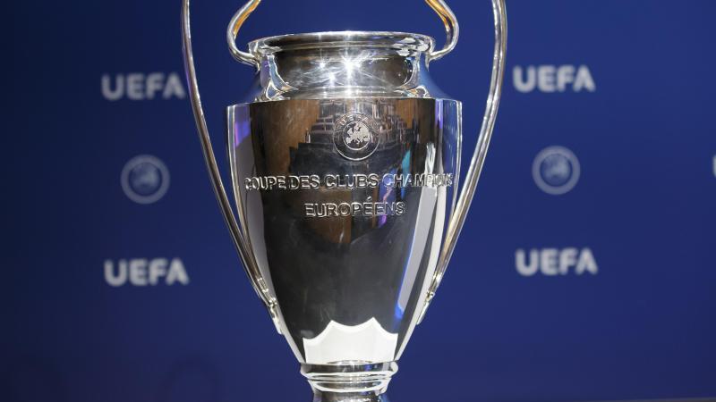 Dem Sieger der Champions League winkt der Henkelpott