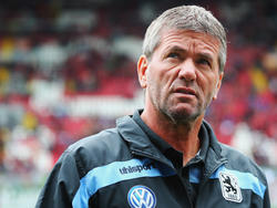 Friedhelm Funkel, Trainer von 1860 München, hofft auf eine gute Ausbeute beim Spiel gegen Köln