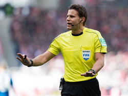 Mit Felix Brych ist auch ein Referee aus Deutschland bei der WM aktiv
