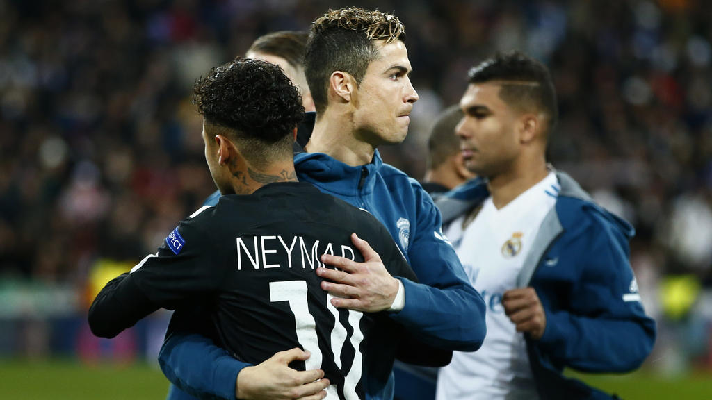 Neymar (l.) hätte sich ein Real-Engagement zusammen mit Ronaldo wohl vorstellen können