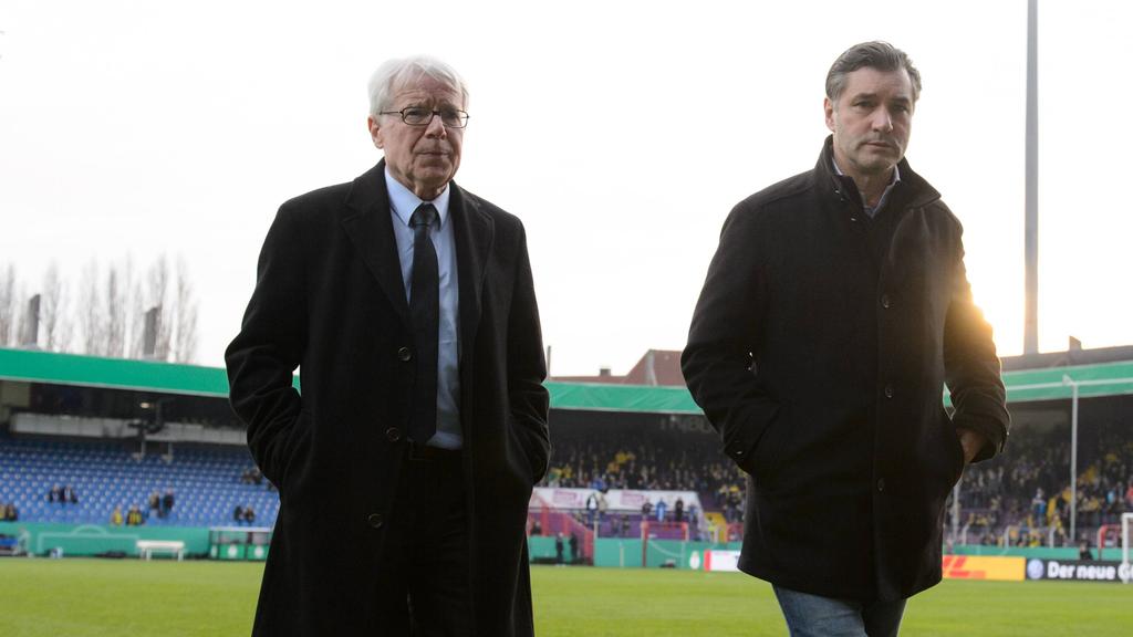 Dr. Reinhard Rauball (l.) führte den BVB jahrelang als Präsident