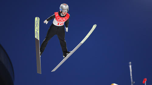 Sophie Sorschag wechselt im Skispringen die Nation