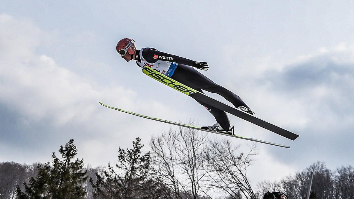 Karl Geiger hat das Springen in Rasnov dominiert Karl Geiger hat das Springen in Rasnov dominiert