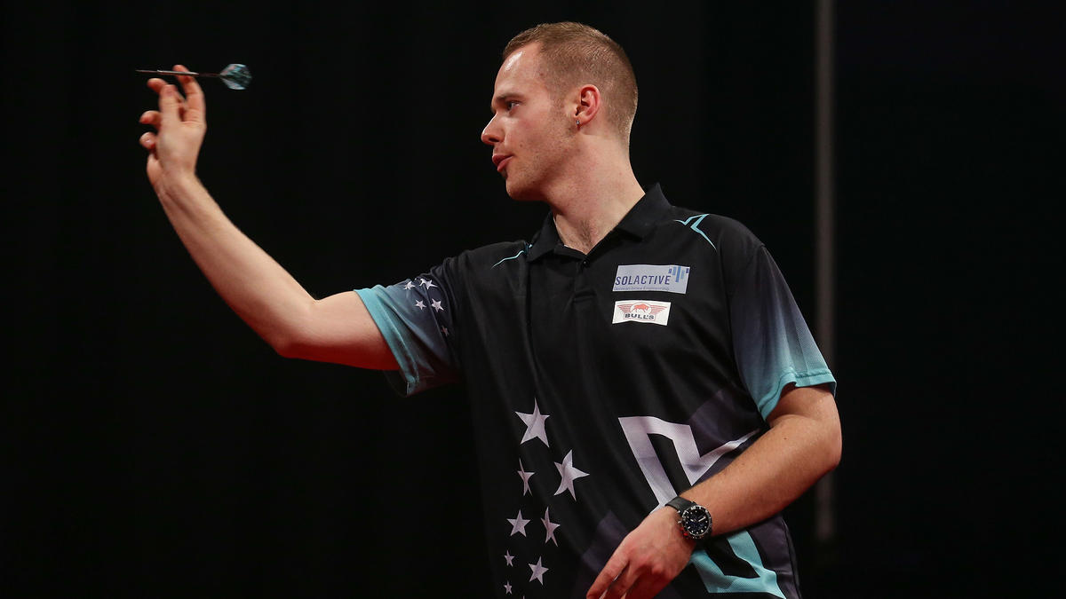 Max Hopp ist bei den UK Open dabei Max Hopp ist bei den UK Open dabei