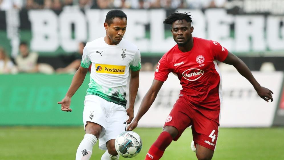 Raffael (l.) spielt seit 2013 für Mönchengladbach Raffael (l.) spielt seit 2013 für Mönchengladbach
