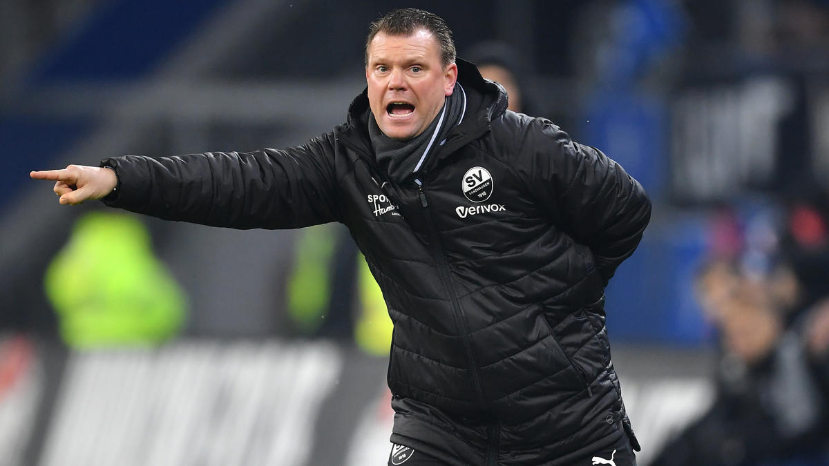 Das Team von Uwe Koschinat verlor gegen Arminia Bielefeld mit 0:3 Das Team von Uwe Koschinat verlor gegen Arminia Bielefeld mit 0:3