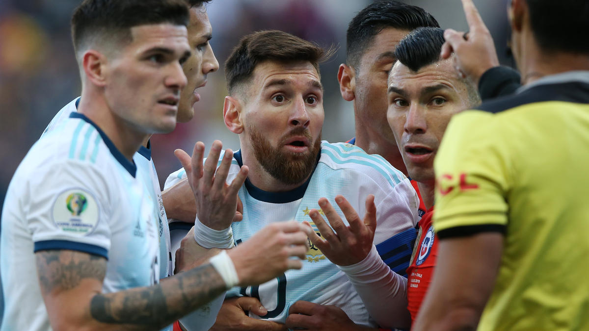 Wurde für das erste Spiel der WM-Qualifikation gesperrt: Lionel Messi Wurde für das erste Spiel der WM-Qualifikation gesperrt: Lionel Messi