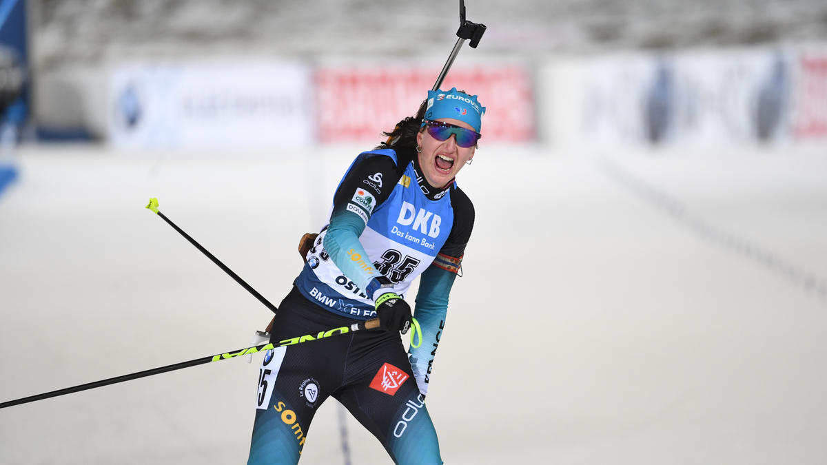 Julia Simon gewann das letzte Biathlon-Rennen der Saison Julia Simon gewann das letzte Biathlon-Rennen der Saison