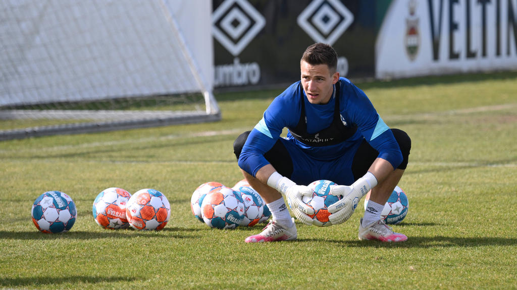 Martin Fraisl überzeugt im Tor des FC Schalke 04 Martin Fraisl überzeugt im Tor des FC Schalke 04