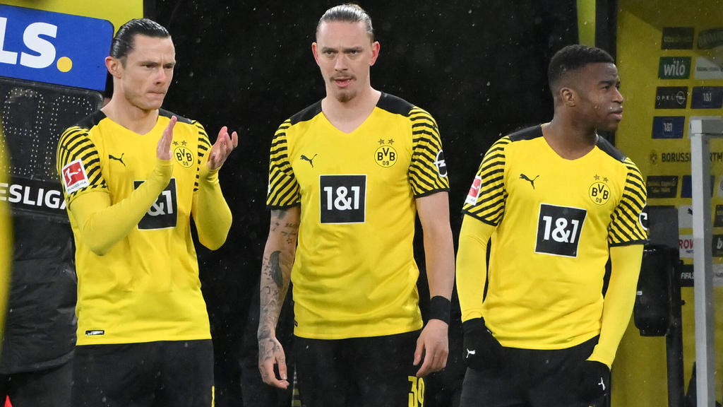 Marius Wolf (M.) spielt seit 2018 mit Unterbrechungen beim BVB Marius Wolf (M.) spielt seit 2018 mit Unterbrechungen beim BVB