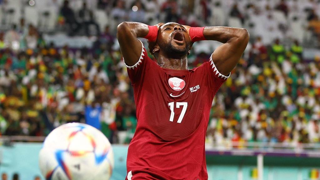 Katar verliert bei der Fußball-WM das zweite Spiel