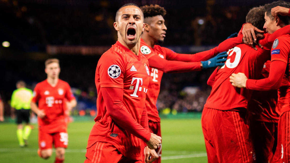 Thiago spielt beim FC Bayern eine tragende Rolle Thiago spielt beim FC Bayern eine tragende Rolle