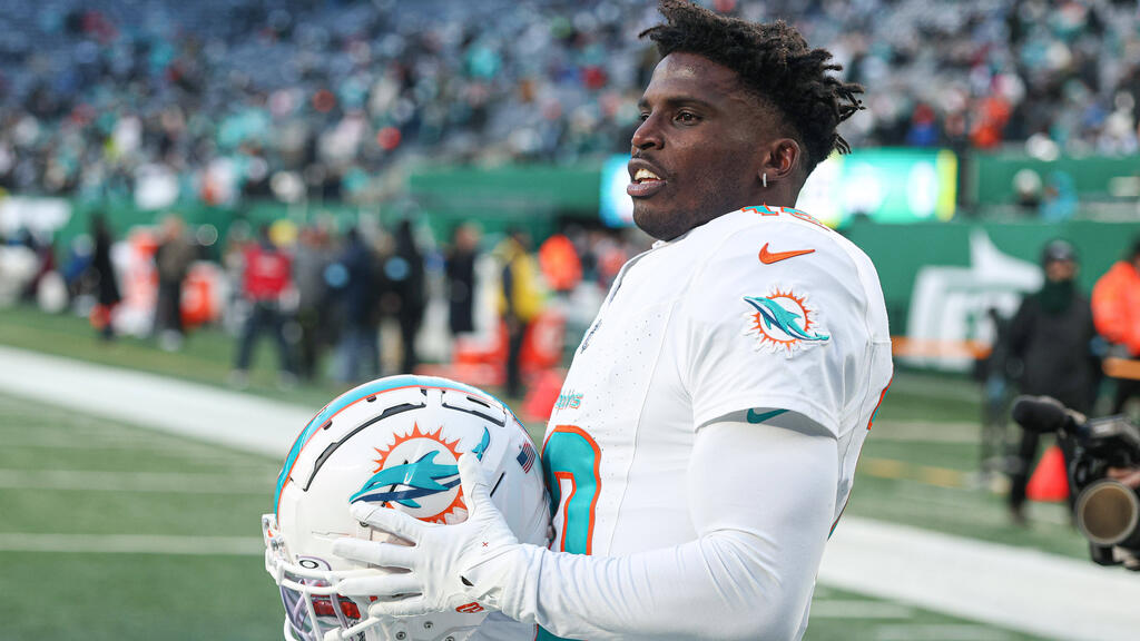 dolphins-star-deutet-abschied-an