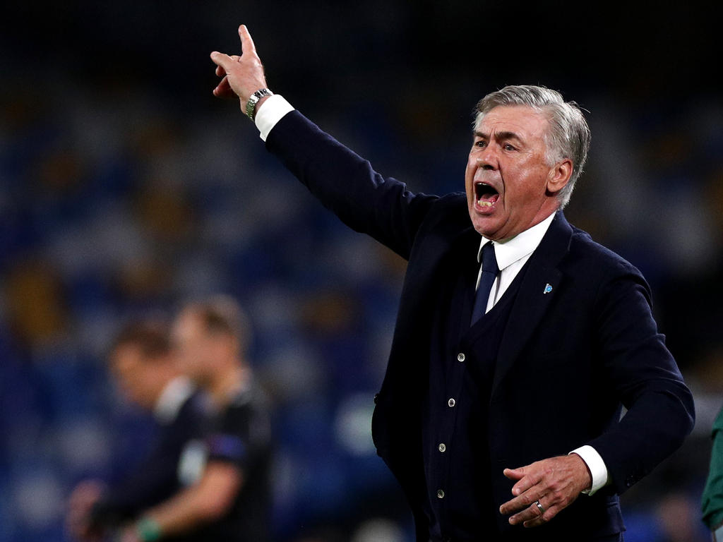 Carlo Ancelotti befindet sich im Dissens mit der Vereinsführung der SSC Napoli