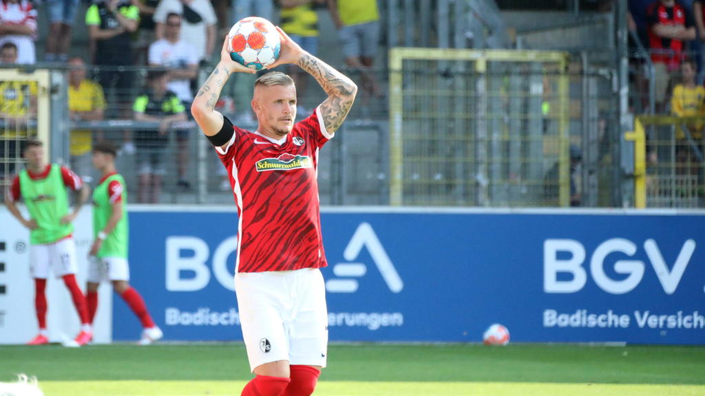 Schmid gab rund vier Monate nach seiner Corona-Erkrankung in der zweiten Mannschaft des SC Freiburg sein Comeback