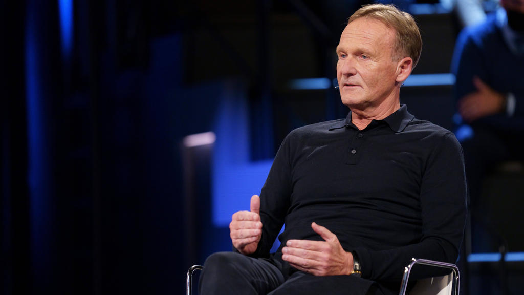 Hans-Joachim Watzke spricht über zahlreiche Themen rund um den BVB Hans-Joachim Watzke spricht über zahlreiche Themen rund um den BVB