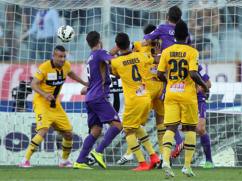 El central Gonzalo Rodríguez abrió el marcador para el equipo Viola (13). (Foto: Getty)