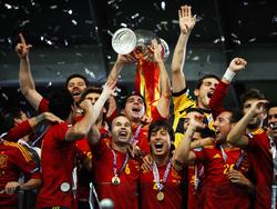 La Roja ganó en Kiev por segunda vez consecutiva la Eurocopa. (Foto: Getty)