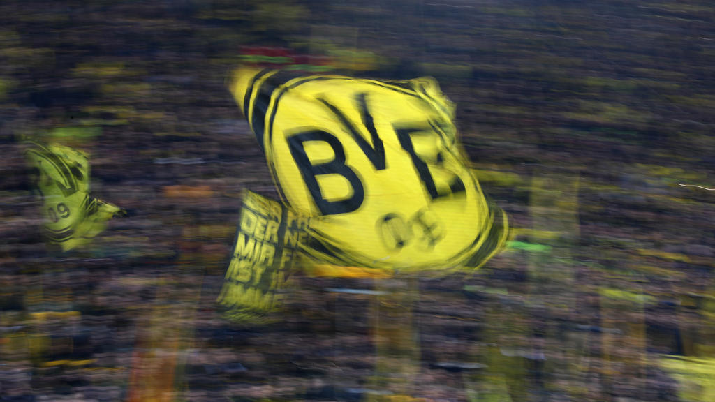 Nach dem BVB-Sieg gegen Wolfsburg kam es zu hässlichen Szenen Nach dem BVB-Sieg gegen Wolfsburg kam es zu hässlichen Szenen