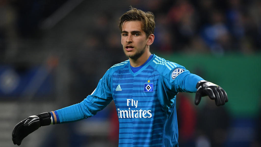 Hat der HSV einen Abnehmer für Julian Pollersbeck gefunden? Hat der HSV einen Abnehmer für Julian Pollersbeck gefunden?