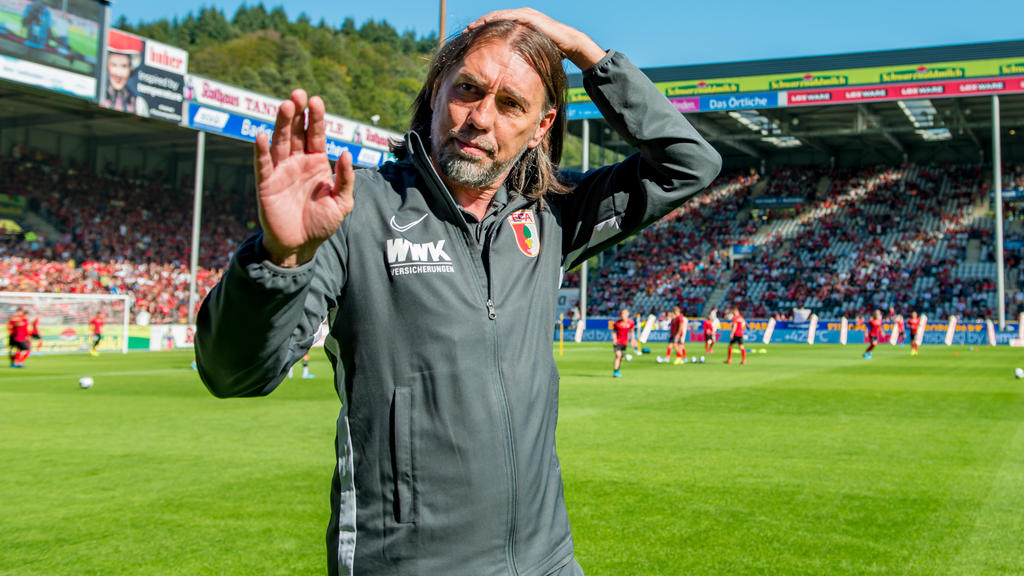 Martin Schmidt steckt mit dem FC Augsburg in der Krise