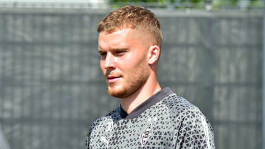 Nico Elvedi bleibt Gladbach treu