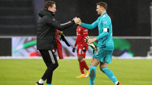 Ron-Thorben Hoffmann (l.) spielte beim FC Bayern mit Manuel Neuer zusammen