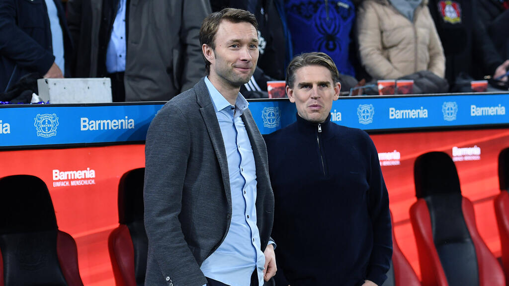 Simon Rolfes (Sportchef Bayer Leverkusen) und Christoph Freund (Sportdirektor FC Bayern)