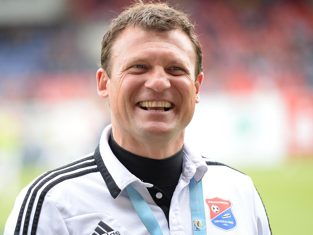 Claus Schromm bleibt bis Saisonende Trainer in Unterhaching Claus Schromm bleibt bis Saisonende Trainer in Unterhaching