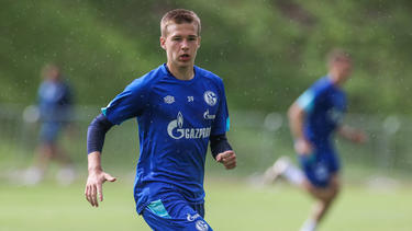 Yaroslav Mikhailov schließt sich dem FC Schalke 04 an