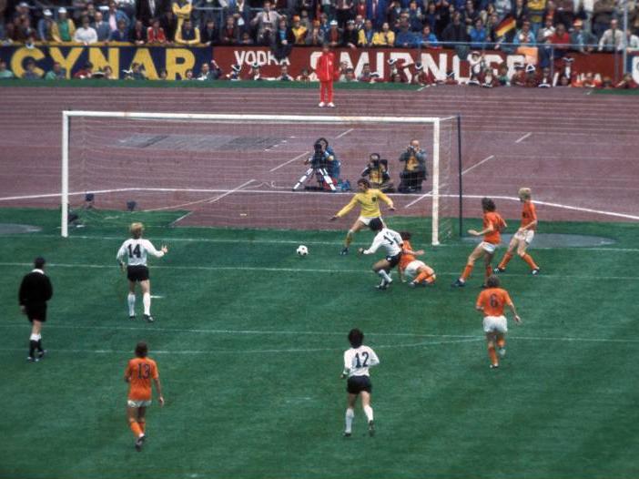 Das Tor zum Titel: Gerd Müller trifft in München zum 2:1 und macht Deutschland zum Weltmeister