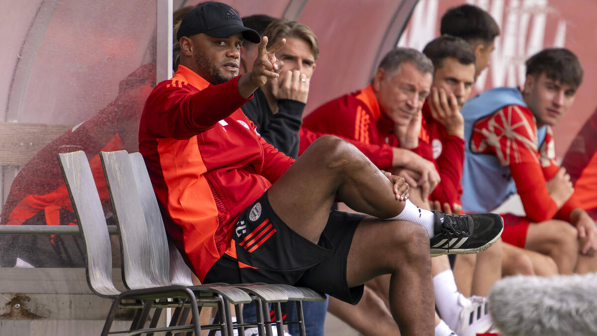 Vincent Kompany und Christoph Freund haben ein Update zum Lazarett des FC Bayern gegeben