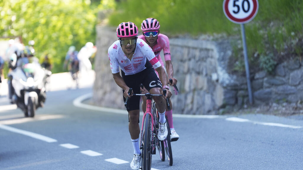 Del-Toro-macht-Meag-Schritt-zum-Giro-Sieg