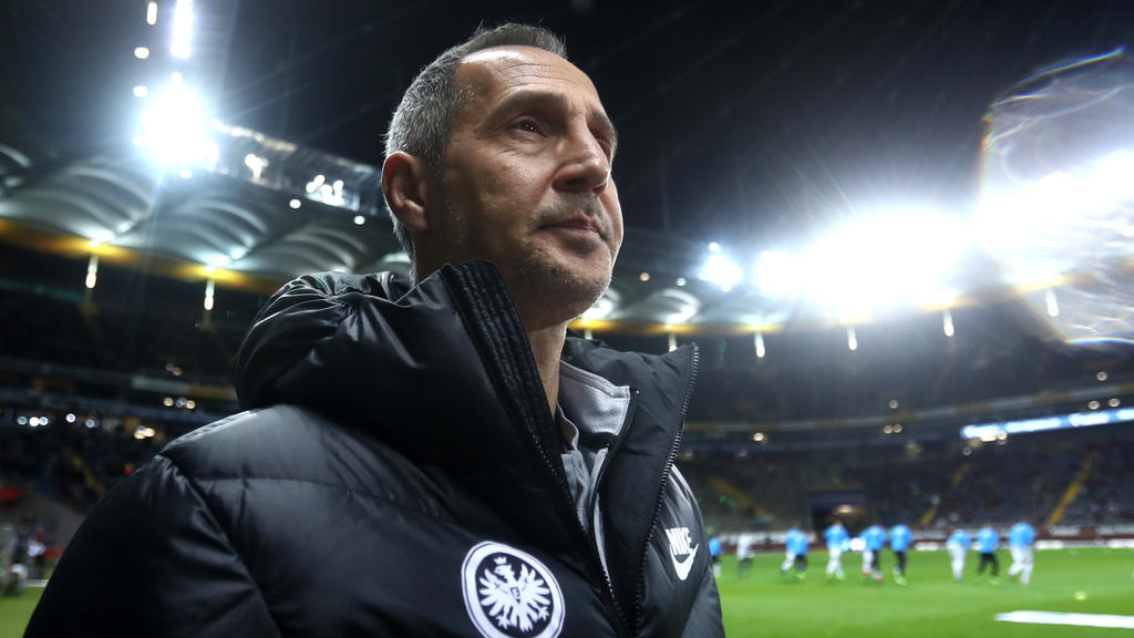Adi Hüttler will mit Eintracht Frankfurt alle Gruppenspiele gewinnen