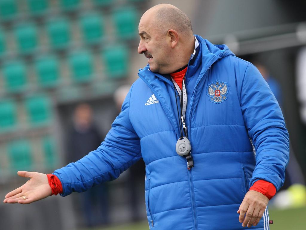 Trainer Stanislav Cherchesov bereitet sich mit Russland auf die WM im eigenen Land vor