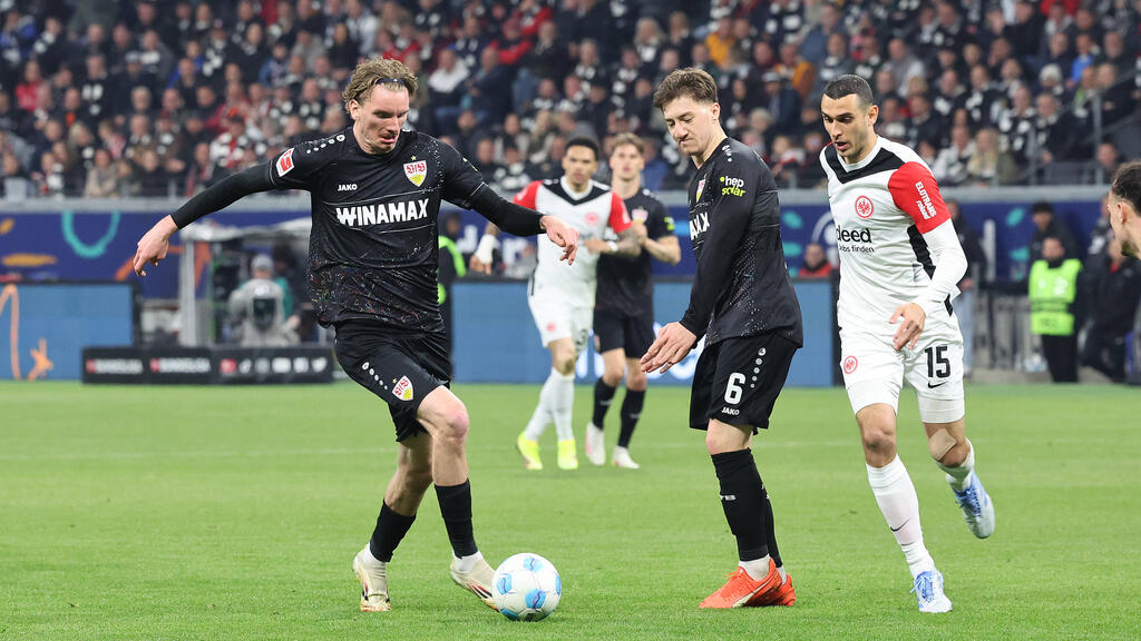 Nick Woltemade (l.) kam erst im Sommer zum VfB Stuttgart Nick Woltemade (l.) kam erst im Sommer zum VfB Stuttgart